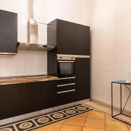 Palazzo Barone Apartment *