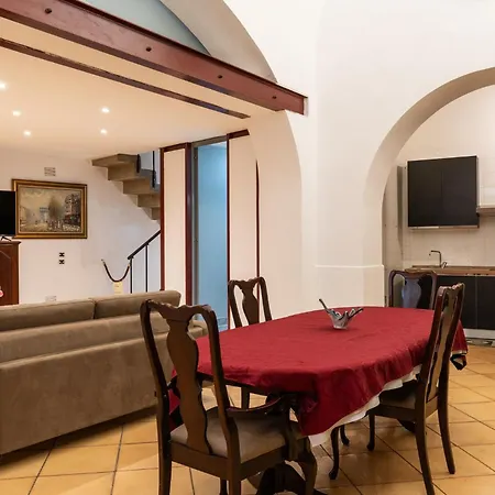 Palazzo Barone Апартаменти Барі